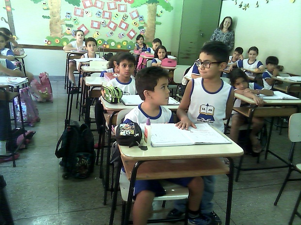 A partir das ações desenvolvidas pelas educadoras, Gabriel passou a ser estimulado a cada dia pelas novas descobertas. Foto: Divulgação SEE