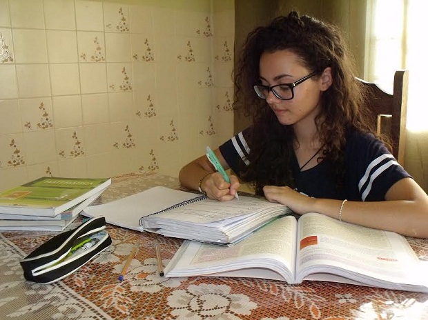 Mariana Souto Pimenta é aluna do 3º ano do ensino médio da Escola Estadual Dulce Ferreira de Souza, em Passos. Foto: Arquivo Pessoal
