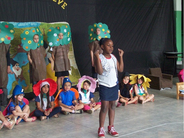 As propostas devem ser encaminhadas para as respectivas Superintendências Regionais de Ensino (SRE) até o dia 23 de outubro. Foto: Arquivo da Escola Estadual Engenheiro Caldas, no município de Caratinga