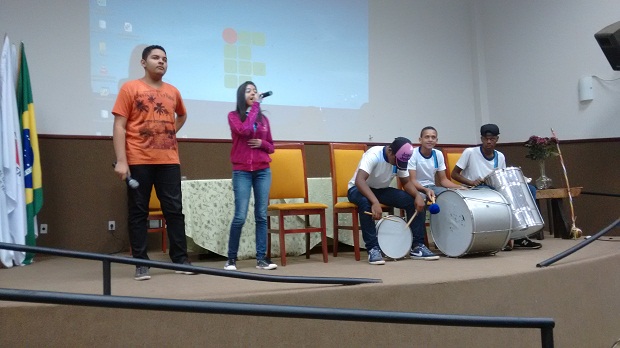 A programação contou com rodas de conversa, apresentações culturais e debates. Foto: Divulgação. 