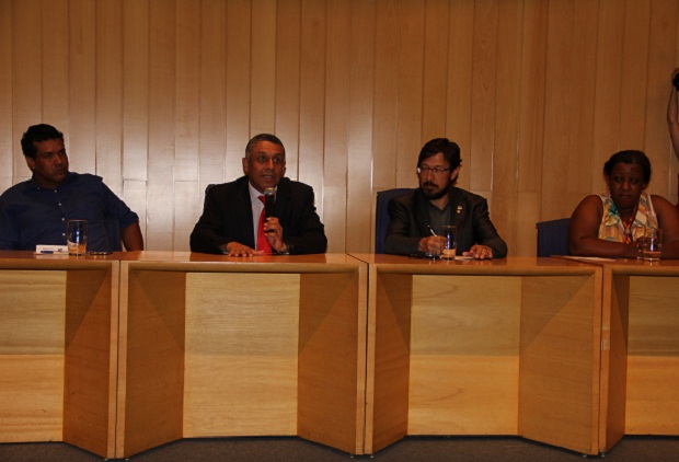 Macaé participou da palestra sobre a “Reforma do Ensino Médio” e ressaltou a necessidade de parcerias entre as escolas e as diversas entidades da sociedade civil. Foto: Carla Kreefft ACS/SEE