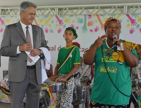 Secretários Macaé Evaristo e Nilmário Miranda abriram a 1ª  Mostra Estadual da Educação e Direitos Humanos. Foto: Carlos Alberto/Imprensa MG