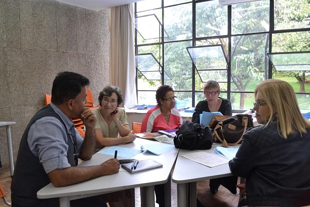 Encontro  com educadores da rede estadual foi realizado entre os dias 04 e 06 de maio. Crédito: Icléa da Rocha Paula Penteado / Magistra