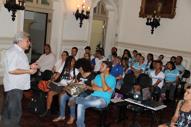 A Escola Estadual D. Pedro II acolheu o I Encontro de Jovens Estudantes Trabalhadores. Foto: Elian Oliveira/ACS-SEE