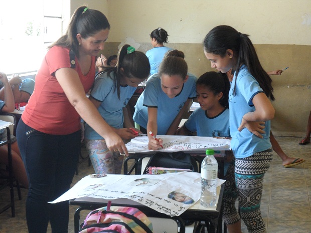 Ações de comemoração do Dia Internacional da Mulher foram realizadas por várias escolas da rede estadual de ensino. Foto: Arquivo da Escola Estadual Doutor José Otávio Couto Mota