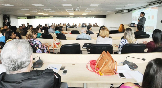 Reunião foi realizada nesta quinta-feira na Ciadade Administrativa. Foto: Osvaldo Afonso Imprensa/ MG