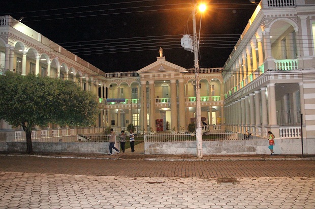 Conservatório funciona no prédio da EE Botelho Reis. Foto: Elian Oliveira/ACS