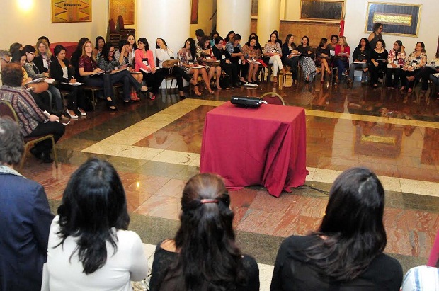 Encontro conta com a participação de representantes de todas as SREs. Foto: Omar Freire/Imprensa MG