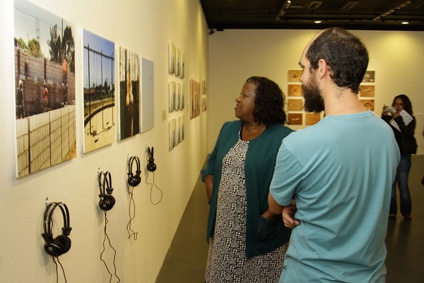 Exposição pode ser visitada até o dia 12 de junho, no Memorial Minas Gerais Vale. Foto: Walmir Monteiro