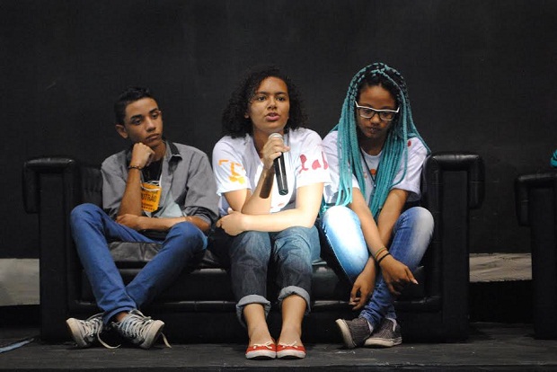 Estudantes apresentaram as ações que são realizadas no espaço Colabora. Foto: Divulgação