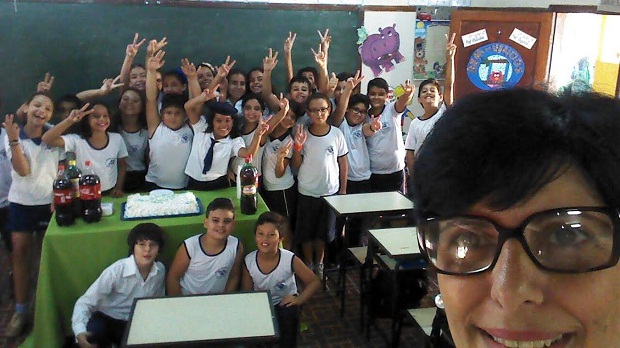 Professora Claudia Turatti foi a idealizadora do projeto selecionado para o programa Câmara Mirim. Foto: Arquivo Pessoal