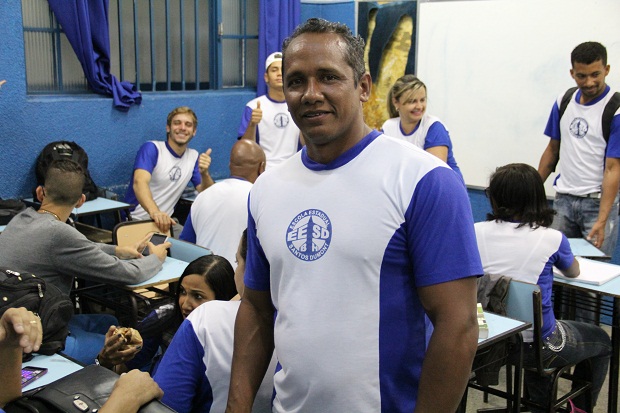 Wagner trocou as estradas pela sala de aula. Foto: Elian Oliveira/ACS-SEE