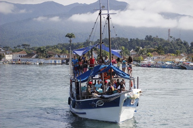 Estudantes visitaram pontos turísticos e trocaram experiências culturais. Foto: Arquivo da Escola