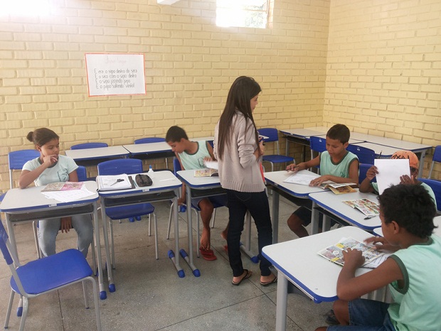Atividade do Acompanhamento Pedagógico Diferenciado na Escola Estadual Ana Faria, em Pedra Azul - Foto: Joelma Figueiredo