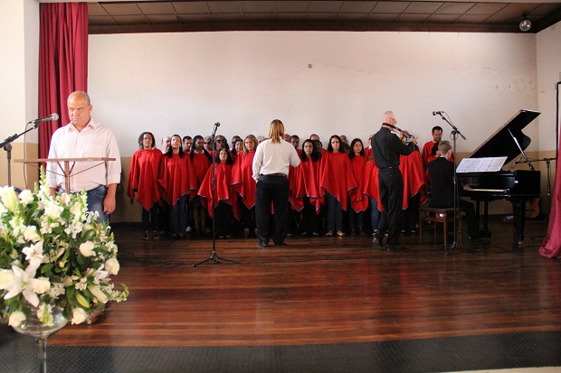 As apresentações artísticas emocionaram o público. Foto: Elian Oliveira/ACS-SEE