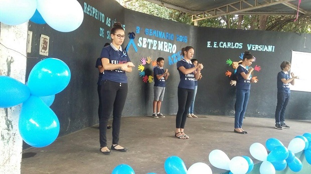 Em Montes Claros, escolas celebraram o Setembro Azul no ano passado com diversas atividades. Foto: Arquivo SEE/MG