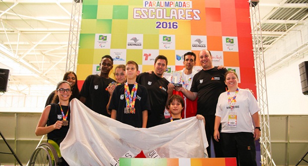 Equipe de tênis de mesa, 1ª colocada geral na competição. Foto Tiago Ciccarini.