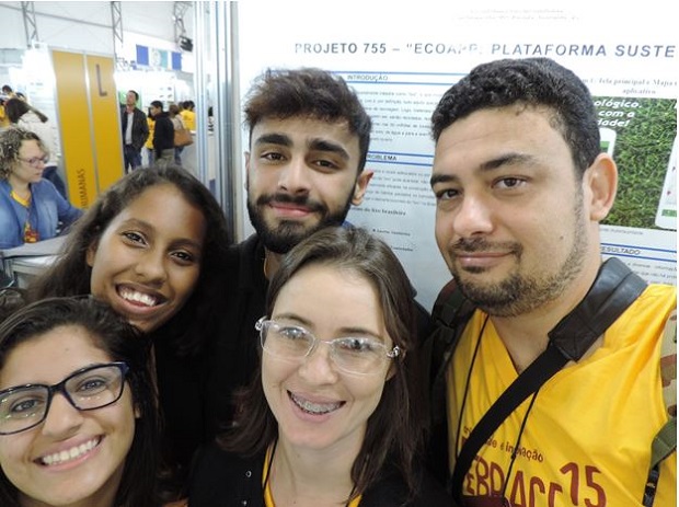 Um aplicativo sobre destinação de resíduos foi desenvolvido pelos alunos da EE Ilídio da Costa Pereira. Foto: Arquivo da Escola