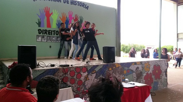IV Gincana de História da Escola Estadual Presidente Tancredo Neves, em Taiobeiras. Fotos: Facebook/Divulgação
