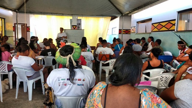 Quatro professores de escolas indígenas do distrito de Felicina, em Açucena, participaram das atividades. Foto: Divulgação