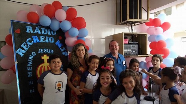 A rádio Recreio funciona todos os dias durante quinze minutos. Foto: Divulgação