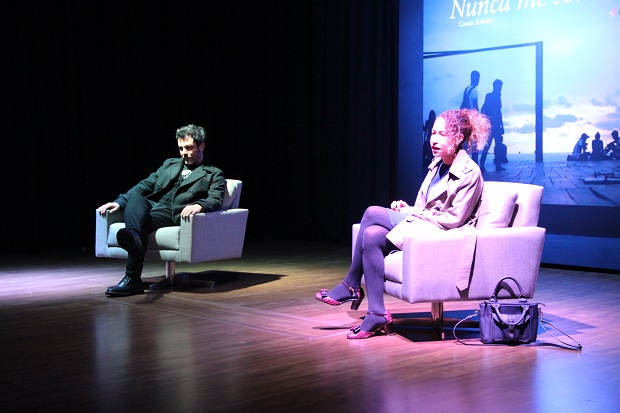 O debate foi intermediado pela jornalista Márcia Maria Cruz. Foto: Elian Oliveira/ACS-SEE