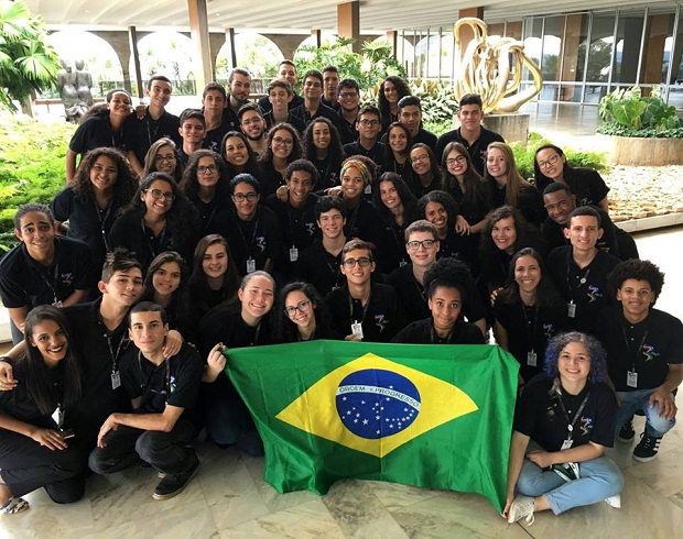No total, 50 estudantes brasileiros foram selecionados pelo programa e participaram do intercâmbio no início de 2017. Foto: Jovens Embaixadores.