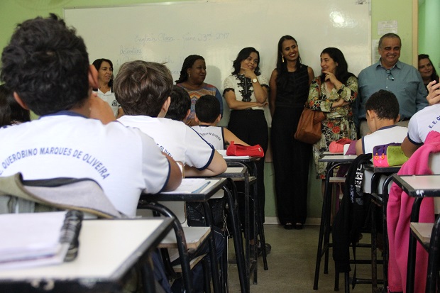 Macaé conversou e respondeu a perguntas dos alunos da escola. Foto: Elian Oliveira/ACS-SEE