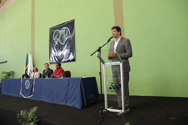 Para o ex-ministro Fernando Haddad, esse é o momento em se discutir a educação enquanto valor social, no quanto que o indivíduo pode oferecer, com sua formação, para sua comunidade. Foto: Elian Oliveira (ACS/SEE)
