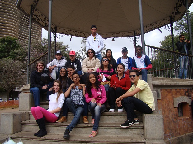 Foram 44 alunos da Escola Estadual Abre Campo. Fotos de Arquivo da Escola