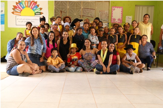 Visita à E.E. Manoel Pereira Magalhães, na comunidade de Raizama, em Bonito de Minas. Foto: Divulgação