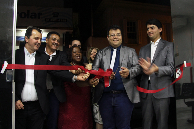 Secretária Macaé Evaristo participou da cerimônia de inauguração. Foto: Eric Abreu/SEE-MG