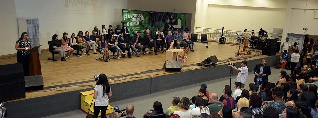 Solenidade de entrega dos certificados para 231 jovens foi realizada na última terça-feira (19/9), no Centro de Referência da Juventude, em BH. Foto: Omar Freire/Imprensa-MG