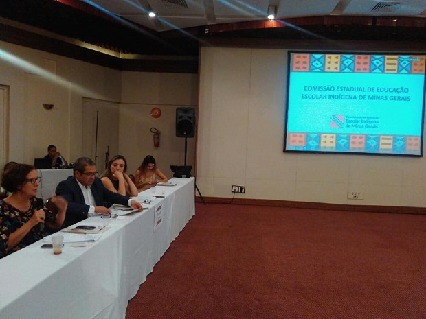 Reunião contou com a participação dos subsercretários da Secretaria de Estado de Educação. Foto: Divulgação