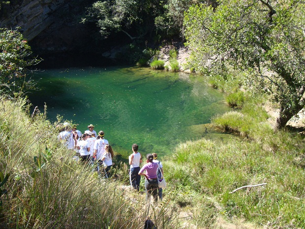 Alunos participando das viagens pedagógicas (Foto: Divulgação Setur-MG)