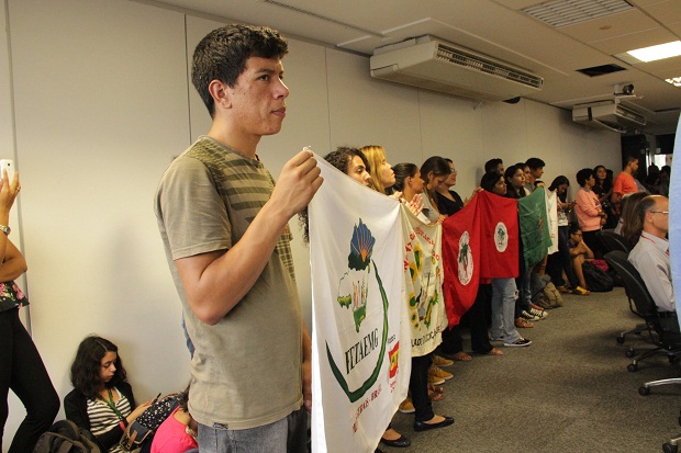 Reunião contou com a participação dos alunos de Licenciatura em Educação do Campo da UFMG. Foto: Geanine Nogueira ACS/SEE