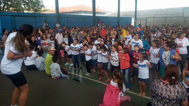 Na Escola Estadual Dr. Afonso Pena Júnior as atividades também envolveram os pais. Foto: Arquivo da Escola 