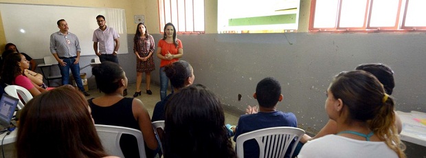 O objetivo principal é levar para o centro socioeducativo o debate sobre os desafios do mundo profissional. Foto: Gil Leonardi/Imprensa MG