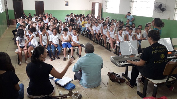 O Conservatório Estadual de Música Dr. José Zoccoli Andrade, em Ituiutaba, oferta os cursos técnicos em Instrumento e em Canto e Educação Musical. Foto: Arquivo da Escola