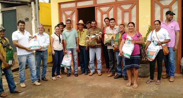 Programa Sementes Presentes prepara agricultores para integrar o mercado de compras governamentais. Foto: Divulgação/Sedese