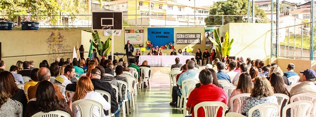 Cerca de 250 pessoas de 30 municípios do Território da Mata participam de oficinas. Foto: Divulgação Seda