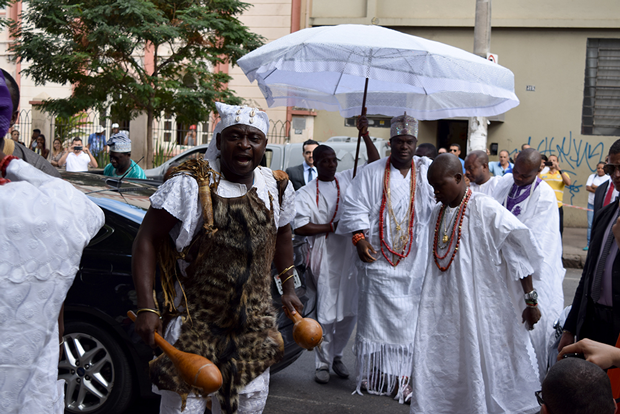  Rei recebe “Selo Afroconsciência” (Foto: Eric/ACS-SEE)