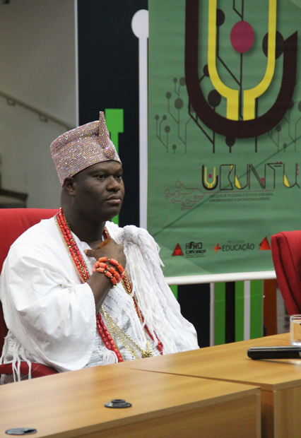 Rei de Ifé, da Nigéria (Foto: Eric/ACS-SEE)
