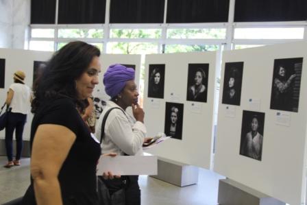 Exposição retrata a violência sofrida pelas mulheres ao longo da história e narrar suas lutas na conquista por mais direitos e voz na sociedade.Foto: Eric Abreu - ACS/SEE 