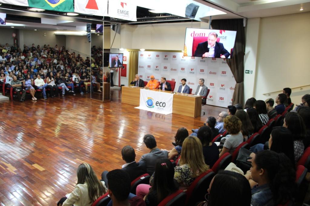 Movimento EcoDom envolve alunos do ensino médio, de escolas estaduais da Região Metropolitana de BH. Foto: Eric Abreu/ACS-SEE
