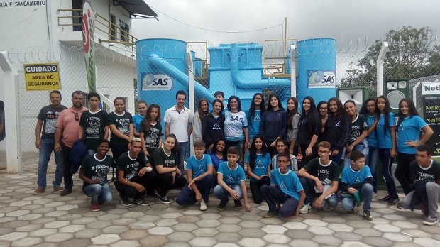Estudantes visitaram Estação de Tratamento de Água. Foto: Arquivo da Escola 