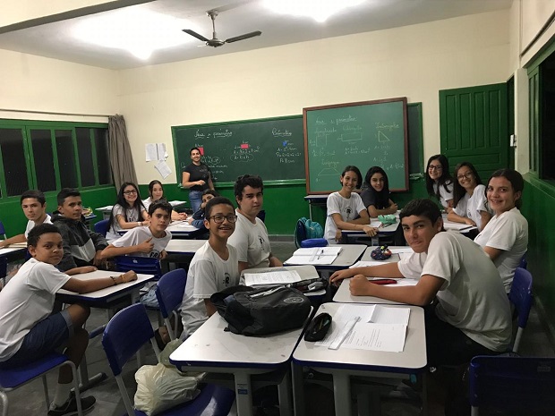 Na scola Estadual Felizarda Russano, em Pouso Alto, acontece o projeto Obmep na Escola. Foto: Arquivo da Escola