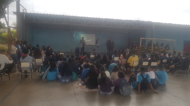 Atividades na Escola Estadual Magno Claret. Foto: Arquivo da escola 