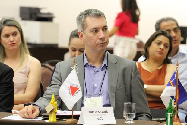 Minas Gerais foi representada pelo secretário de Estado Adjunto de Educação Foto: Mônica Salvador/ Seduc Goiás