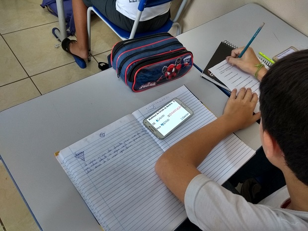 Os diferentes conteúdos da disciplinas são trabalhados utilizando as mídias digitais. Foto: Arquivo Pessoal